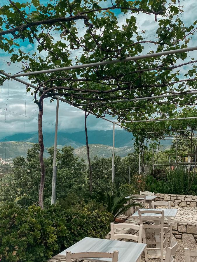 Elea Guesthouse Himarë Exterior foto